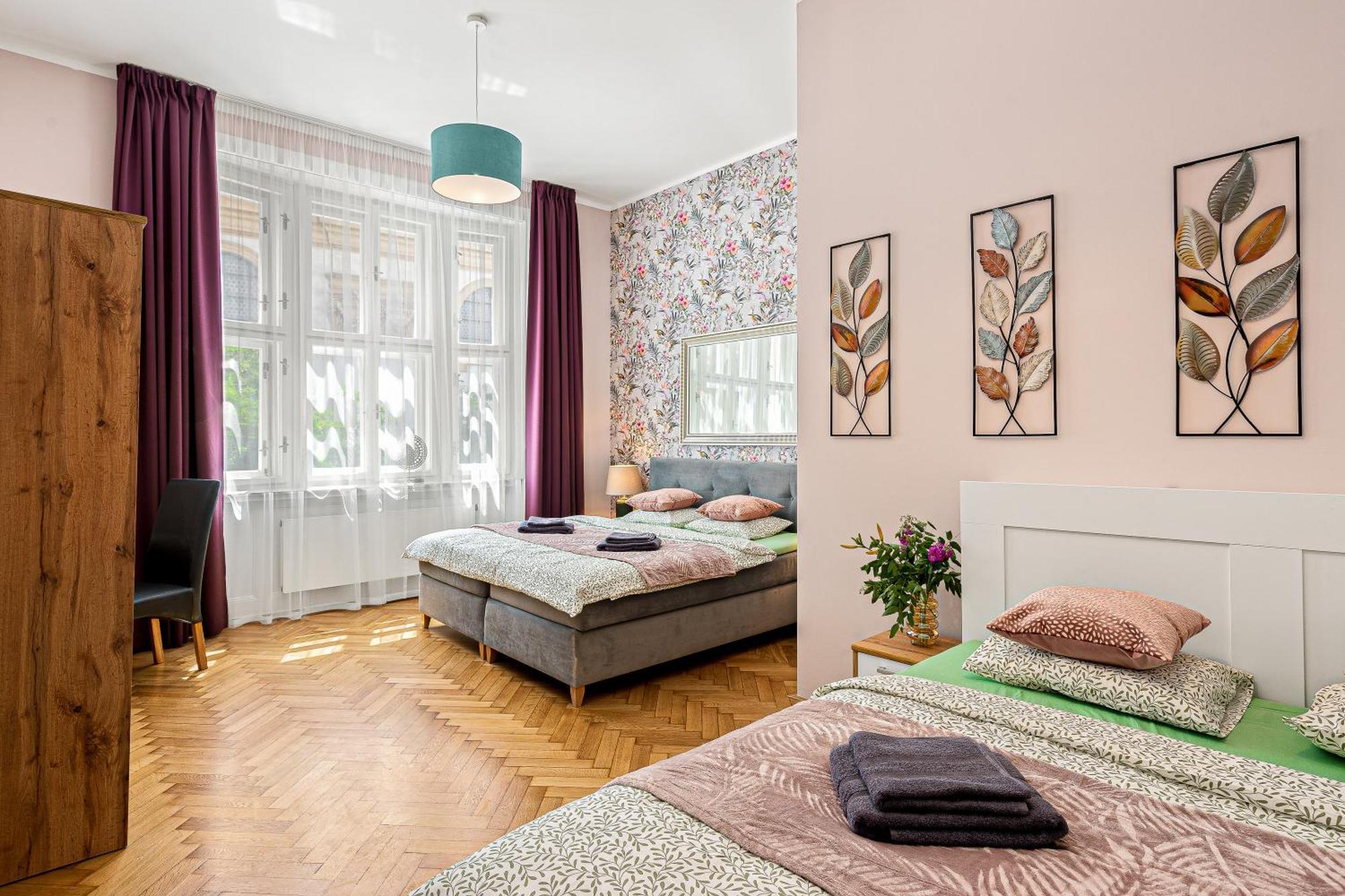 Oasis Apartments At Charles Square Prague Exterior photo